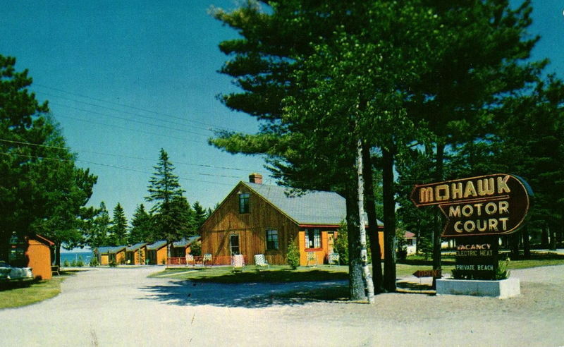 Mohawk Motel (Mohawk Motor Court) - Tourist Cabin Mohawk Motor Court